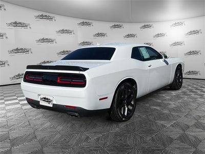 2022 Dodge Challenger SXT