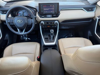 2020 Toyota RAV4 XLE Premium