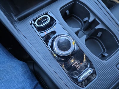 2027 Jeep Cherokee Overland