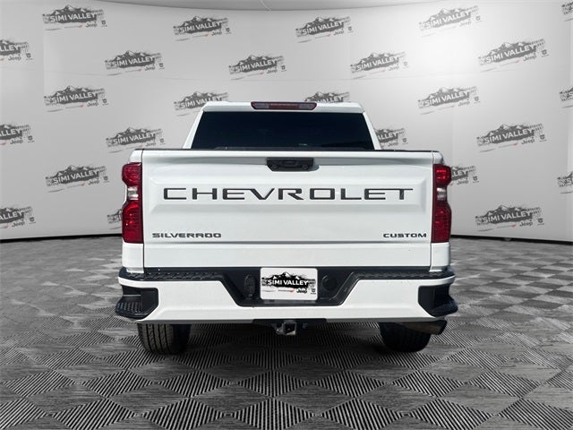 2023 Chevrolet Silverado 1500 Custom