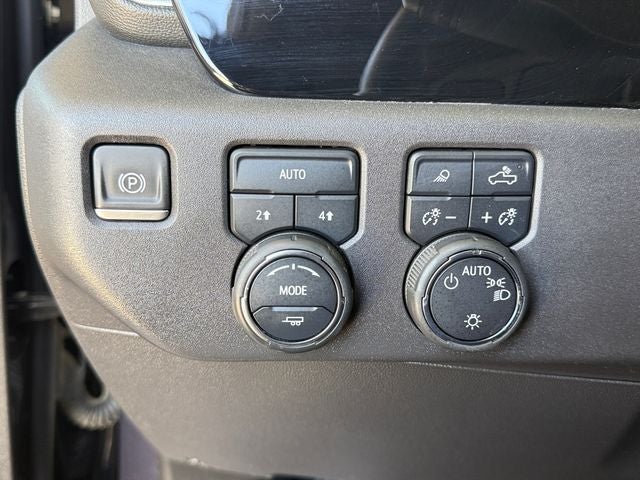 2023 Chevrolet Silverado 1500 LT LT1
