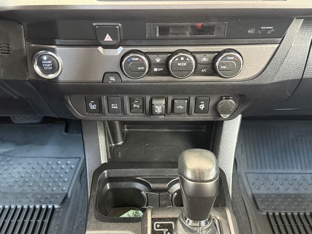 2022 Toyota Tacoma TRD Sport V6