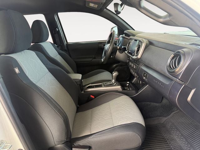 2022 Toyota Tacoma TRD Sport V6