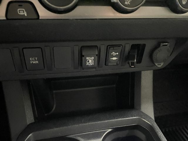 2019 Toyota Tacoma SR5 V6