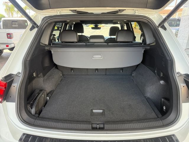 2023 Volkswagen Tiguan 2.0T SEL R-Line