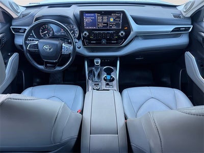 2021 Toyota Highlander Platinum
