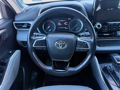 2021 Toyota Highlander Platinum