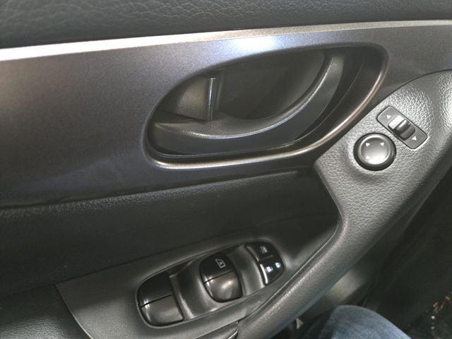 2018 Nissan Rogue Sport S