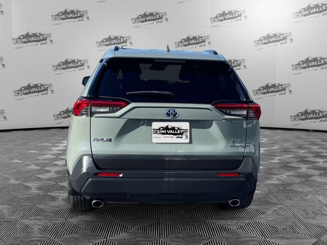 2023 Toyota RAV4 Hybrid XLE Premium