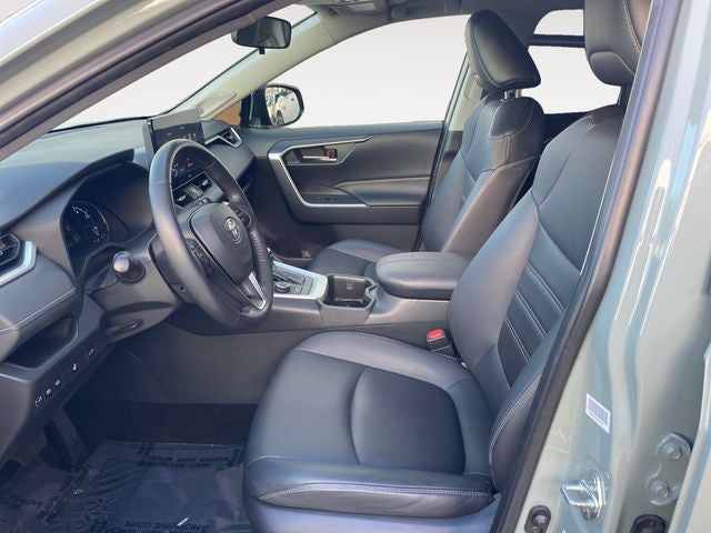 2023 Toyota RAV4 Hybrid XLE Premium