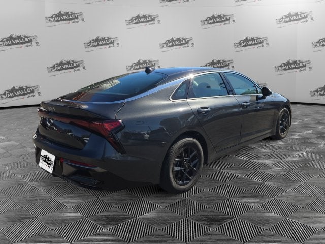 2025 Kia K5 LXS