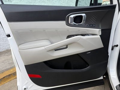 2023 Kia Sorento Plug-In Hybrid SX Prestige