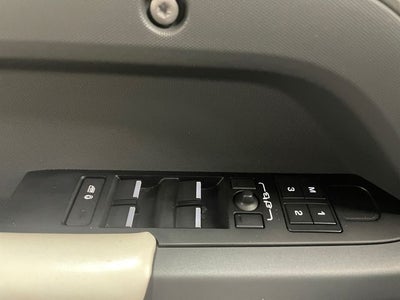 2024 Land Rover Defender 110 X-Dynamic SE