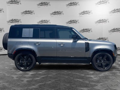 2024 Land Rover Defender 110 X-Dynamic SE