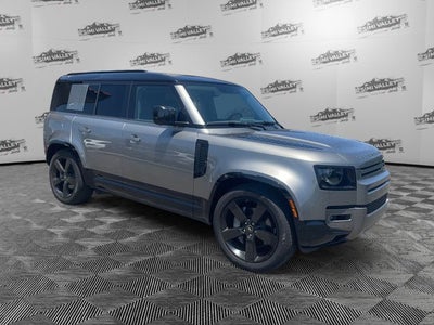 2024 Land Rover Defender 110 X-Dynamic SE