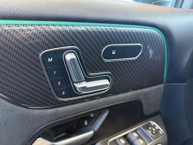 2023 Mercedes-Benz GLB GLB 250