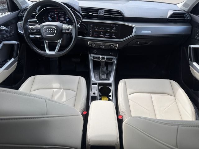 2024 Audi Q3 Premium quattro