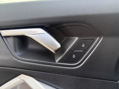 2024 Audi Q3 Premium quattro