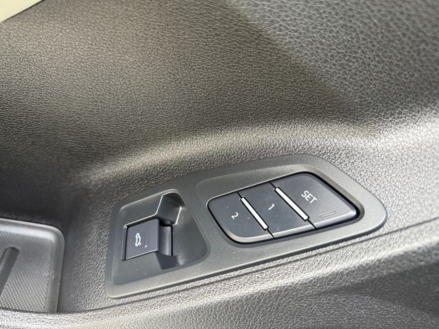 2024 Audi Q3 Premium quattro