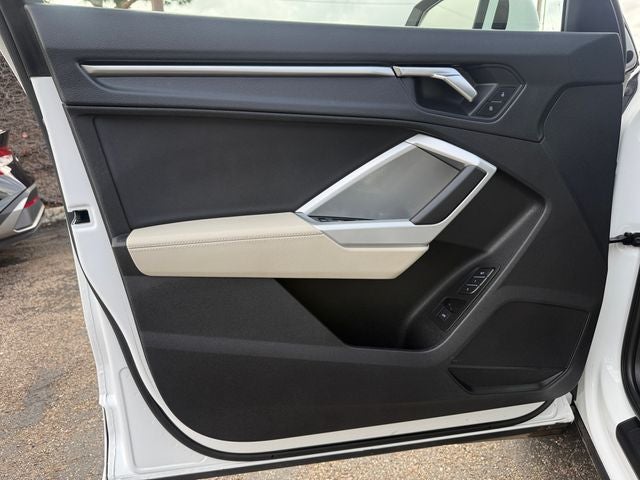 2024 Audi Q3 Premium quattro