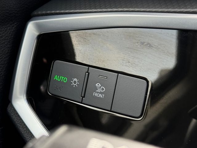 2024 Audi Q3 Premium quattro