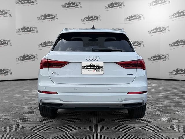 2024 Audi Q3 Premium quattro