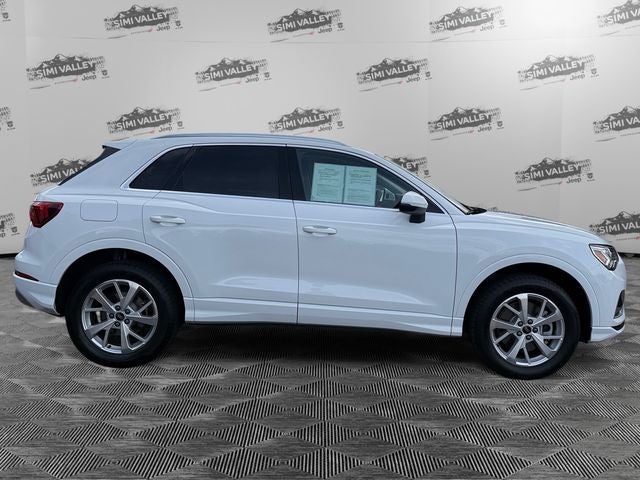 2024 Audi Q3 Premium quattro