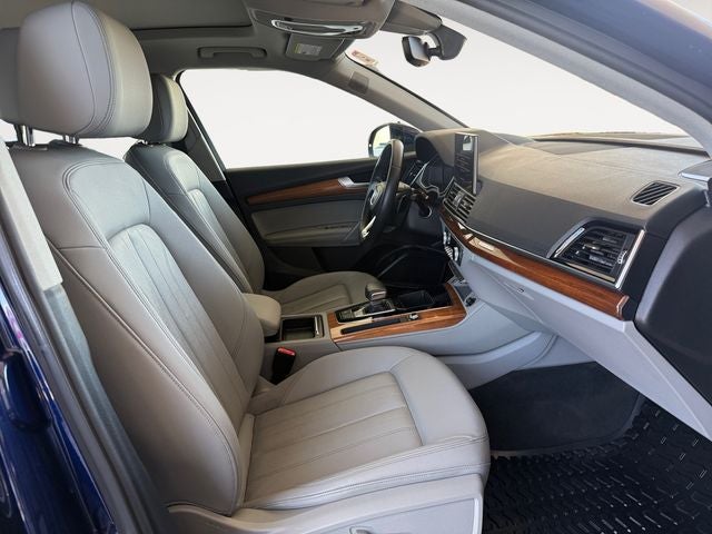 2022 Audi Q5 45 S line Premium quattro