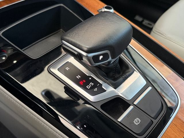 2022 Audi Q5 45 S line Premium quattro