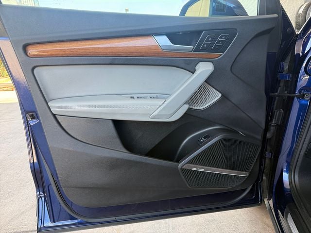 2022 Audi Q5 45 S line Premium quattro
