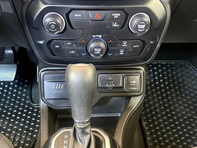 2022 Jeep Renegade Altitude
