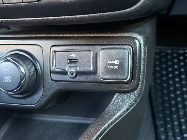 2023 Jeep Renegade Altitude