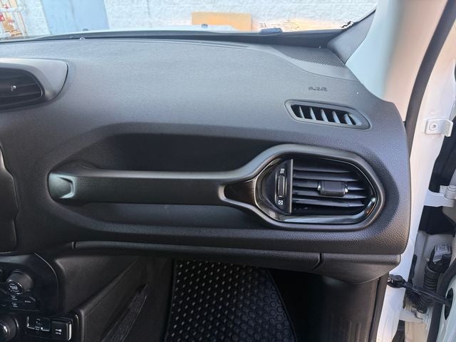 2023 Jeep Renegade Altitude