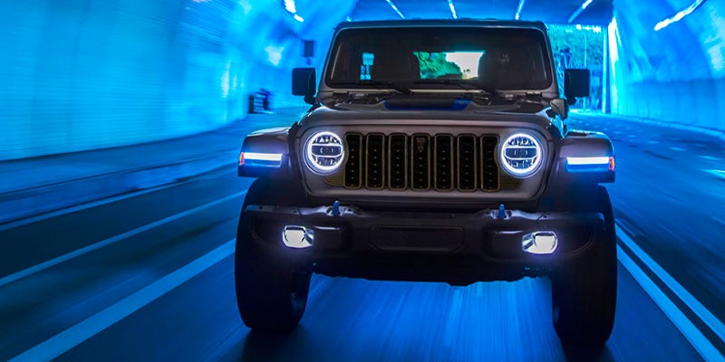 2021 Jeep Gladiator exterior offroad in stream